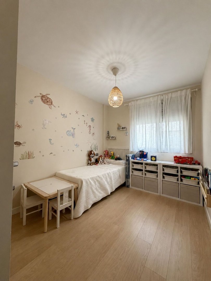 3 Bed Middle Floor Apartment in El Pinillo