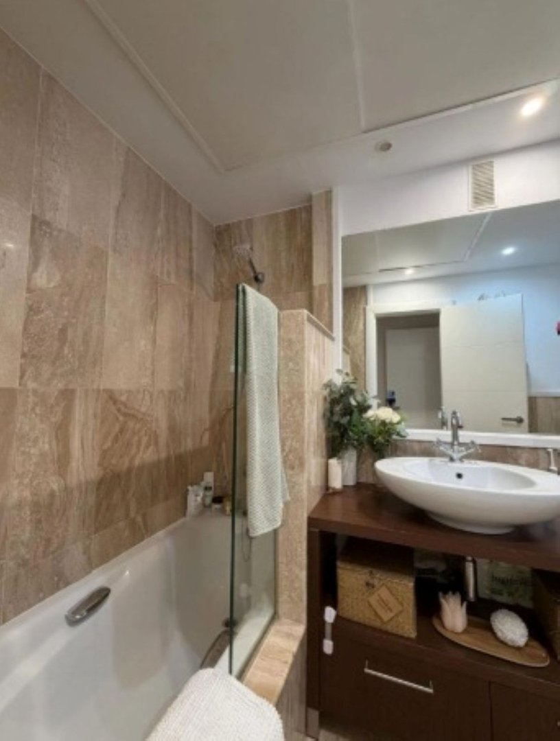 3 Bed Middle Floor Apartment in El Pinillo