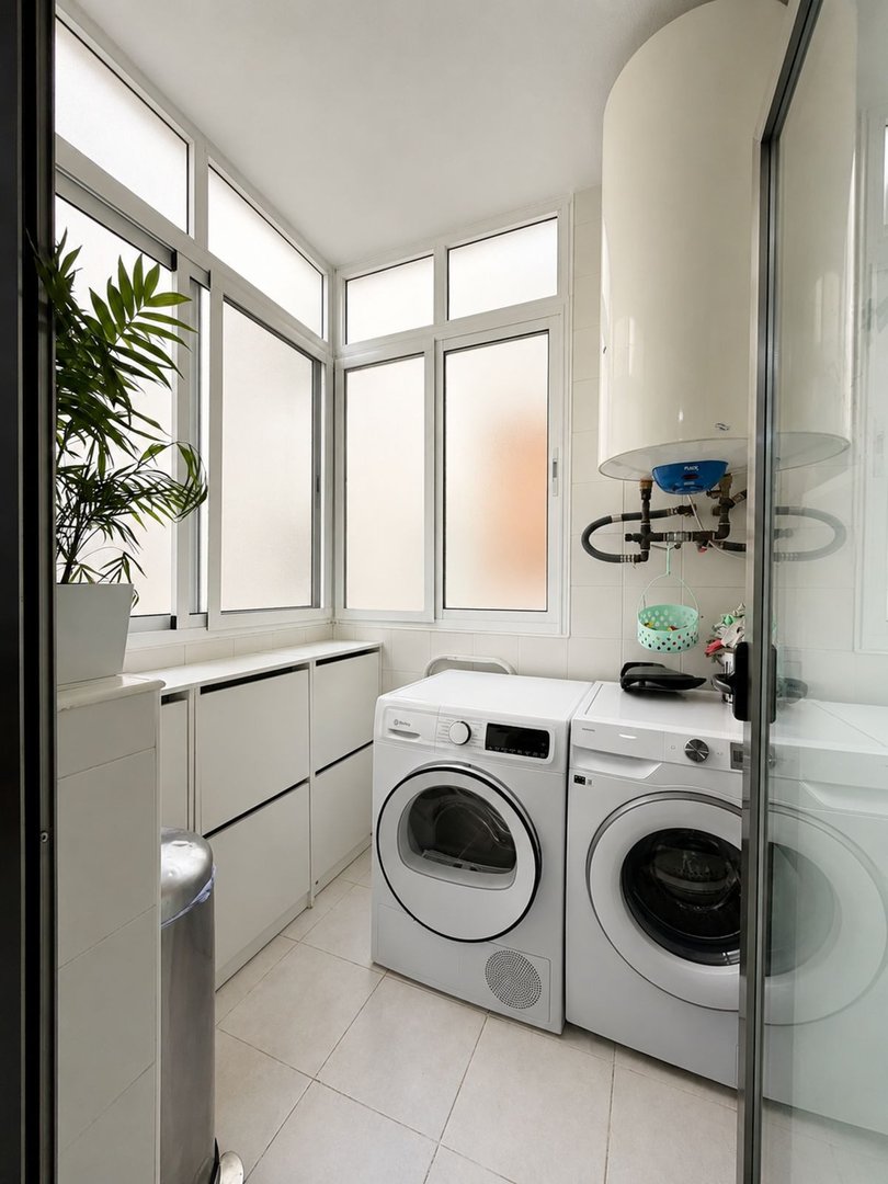 3 Bed Middle Floor Apartment in El Pinillo