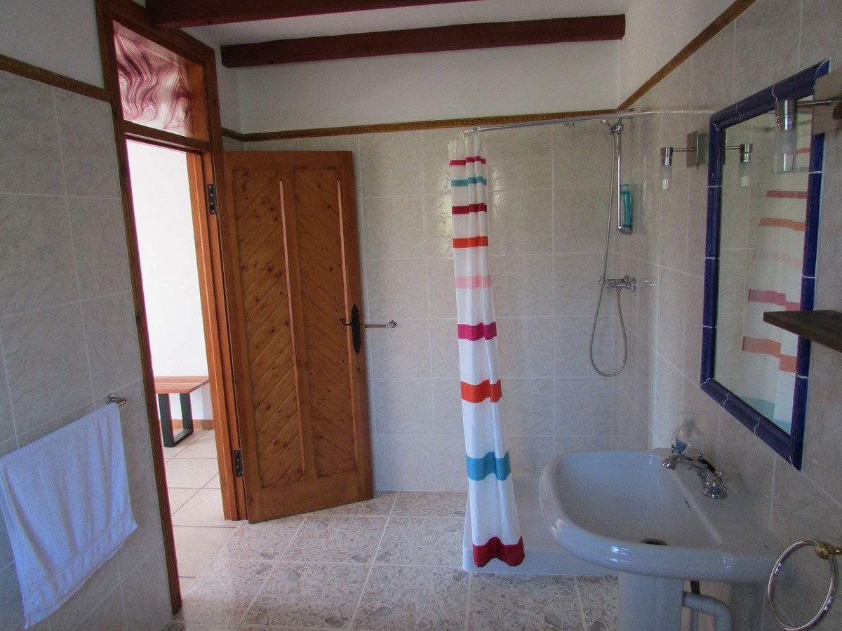 4 Bed Finca - Cortijo in Sedella