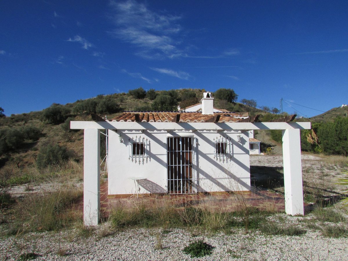 4 Bed Finca - Cortijo in Sedella