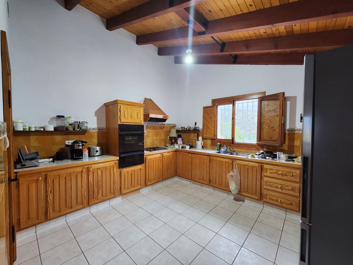 4 Bed Finca - Cortijo in Sedella