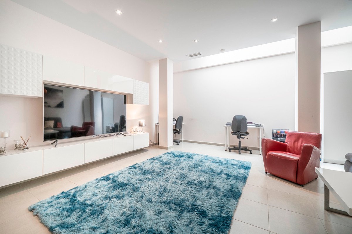 5 Bed Detached Villa in Torrevieja