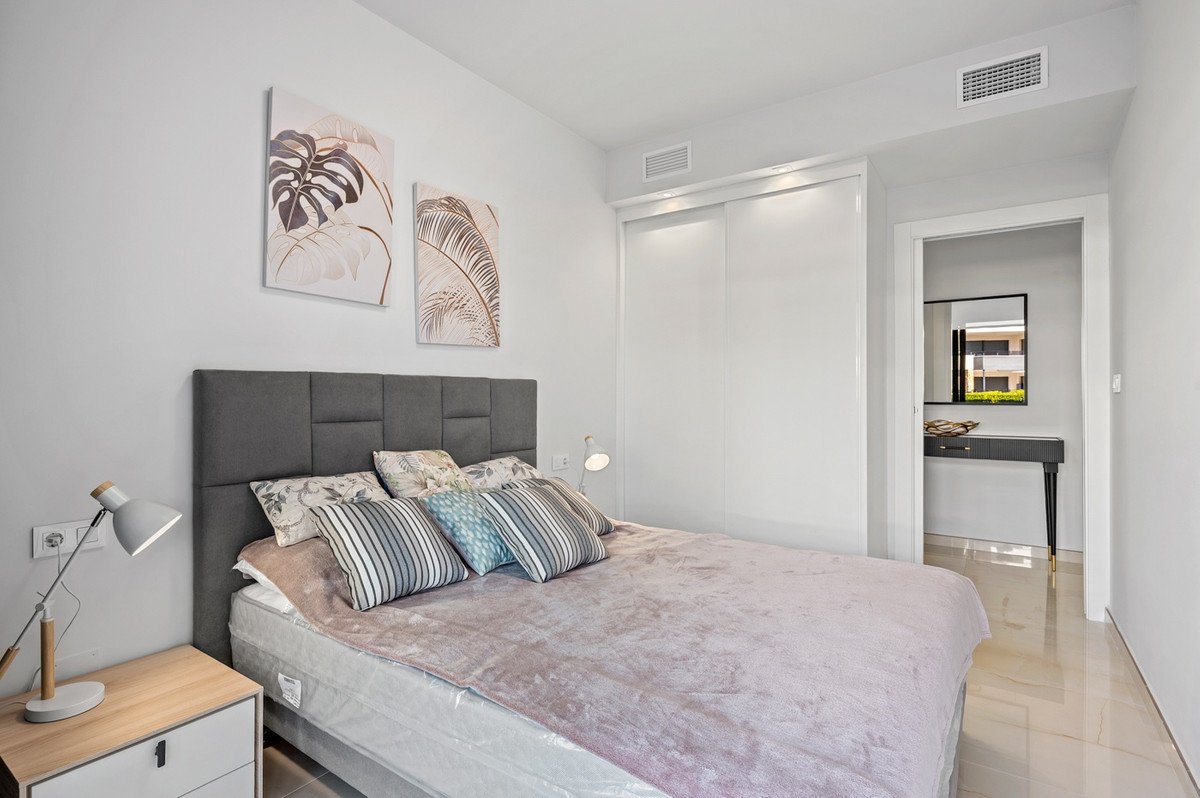 3 Bed Ground Floor Apartment in Playa Flamenca