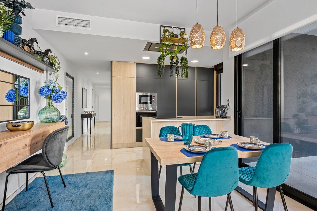 3 Bed Ground Floor Apartment in Playa Flamenca