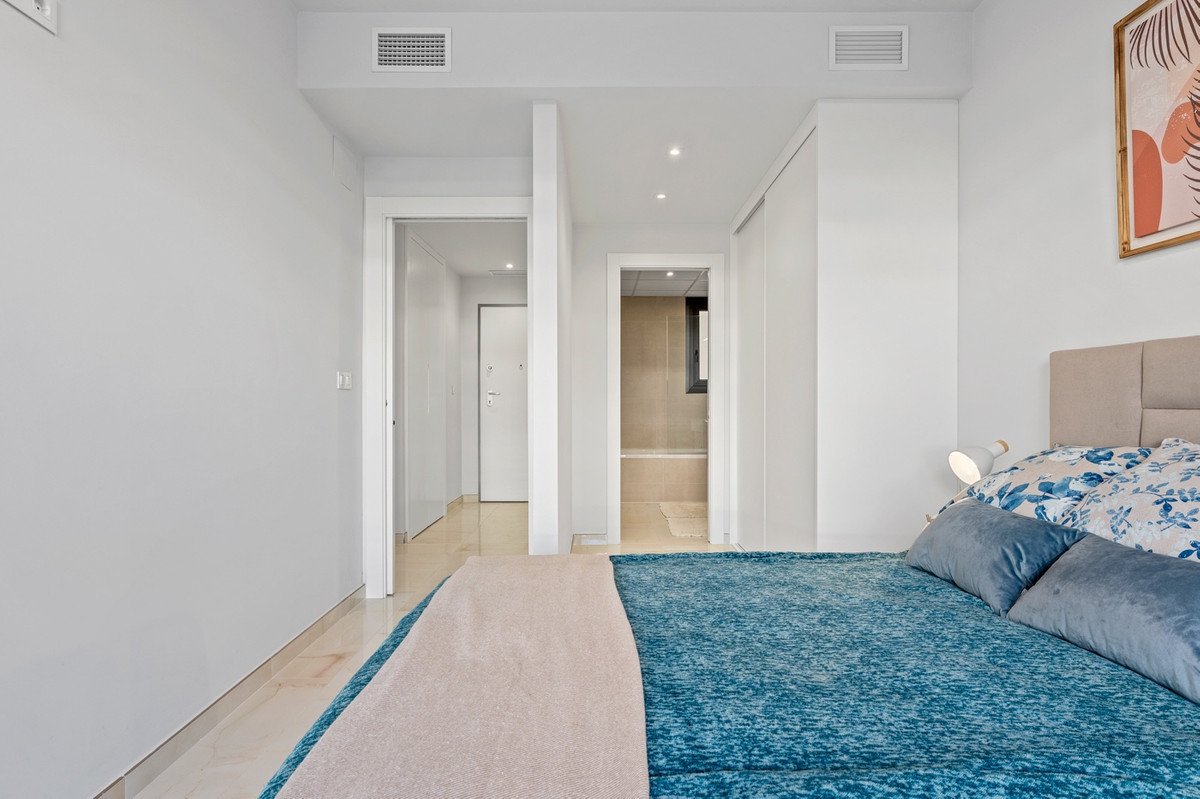 3 Bed Ground Floor Apartment in Playa Flamenca