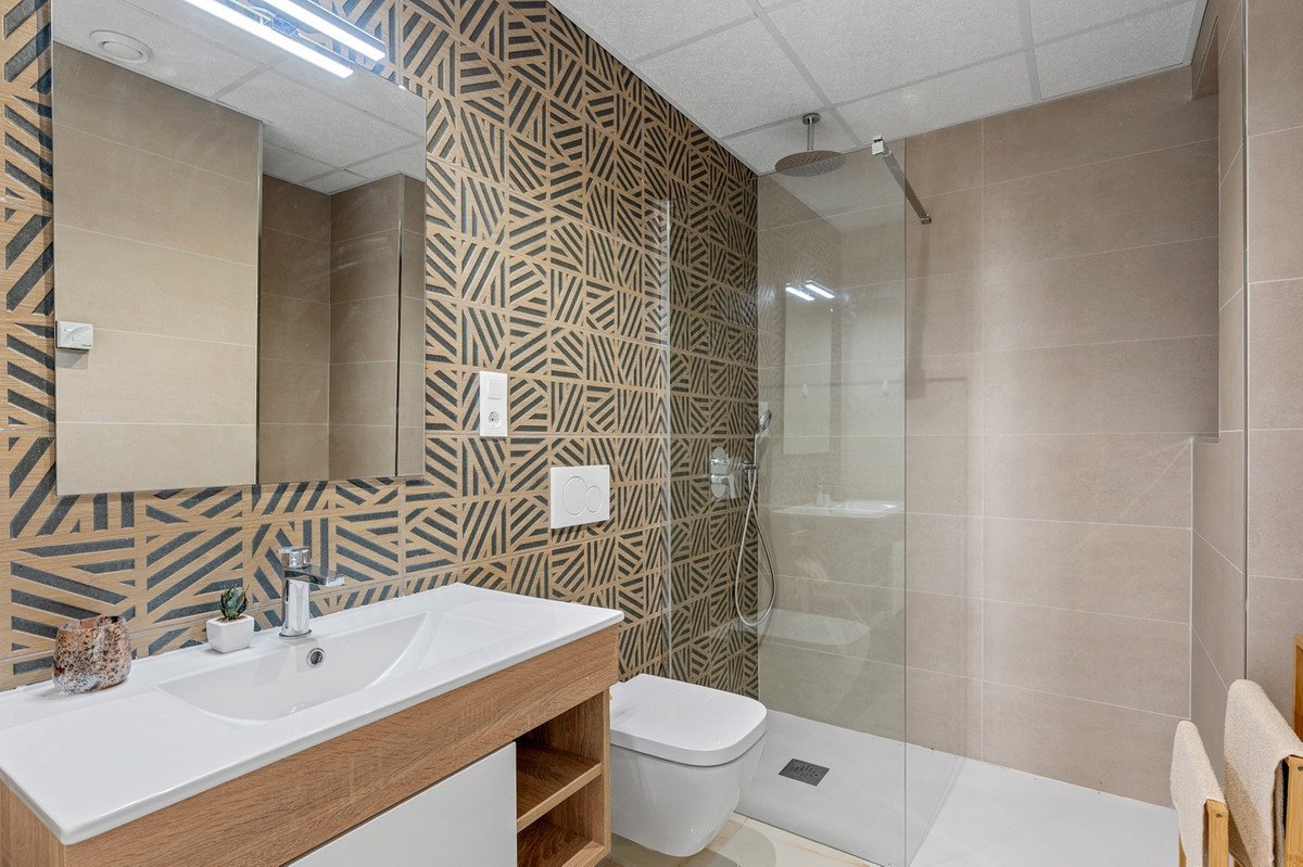 3 Bed Ground Floor Apartment in Playa Flamenca