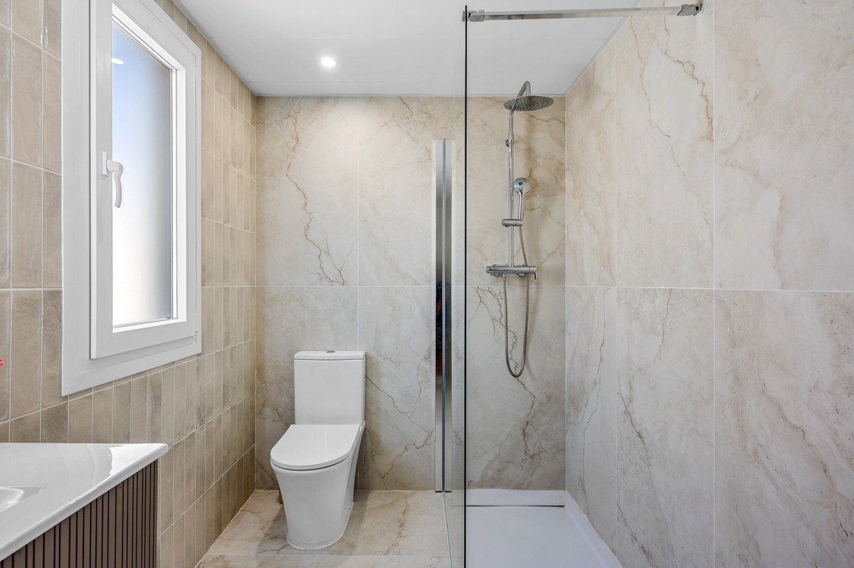 4 Bed Townhouse in Alicante