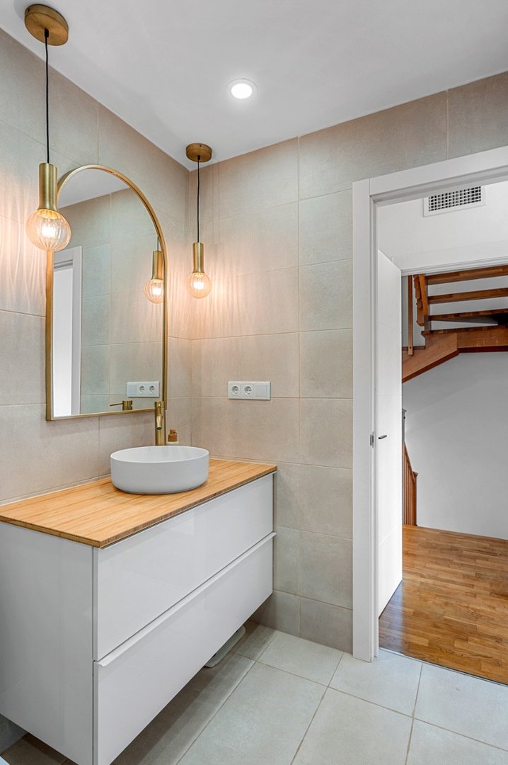 4 Bed Townhouse in Alicante