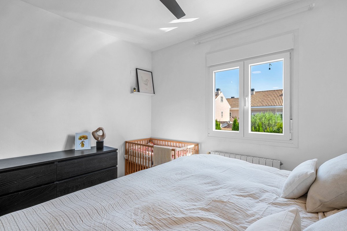 4 Bed Townhouse in Alicante