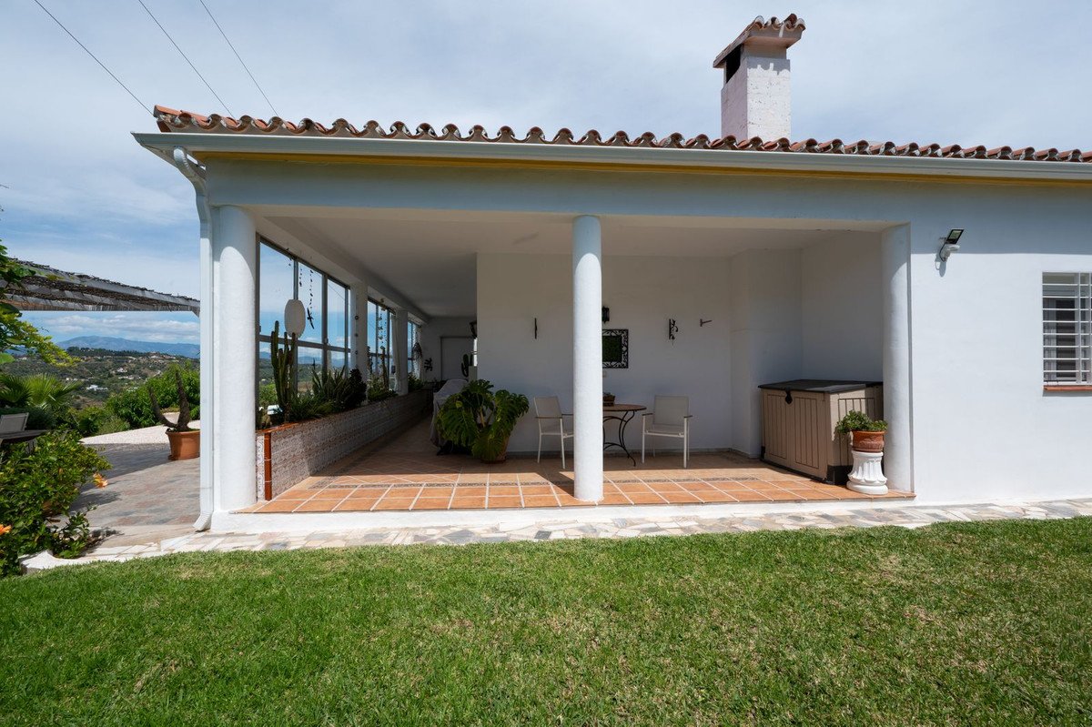 3 Bed Detached Villa in Alhaurín el Grande