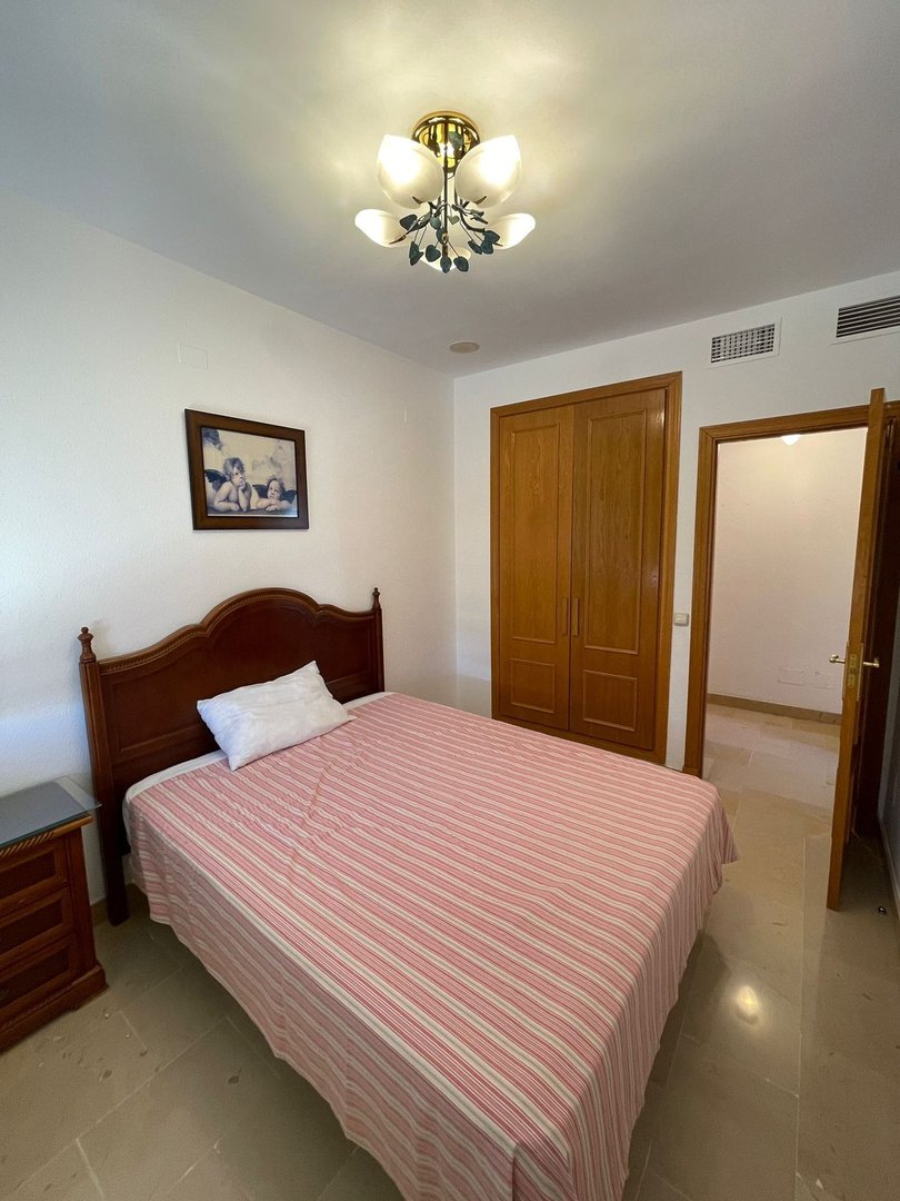 3 Bed Middle Floor Apartment in San Pedro de Alcántara