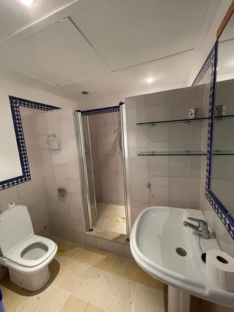 3 Bed Middle Floor Apartment in San Pedro de Alcántara