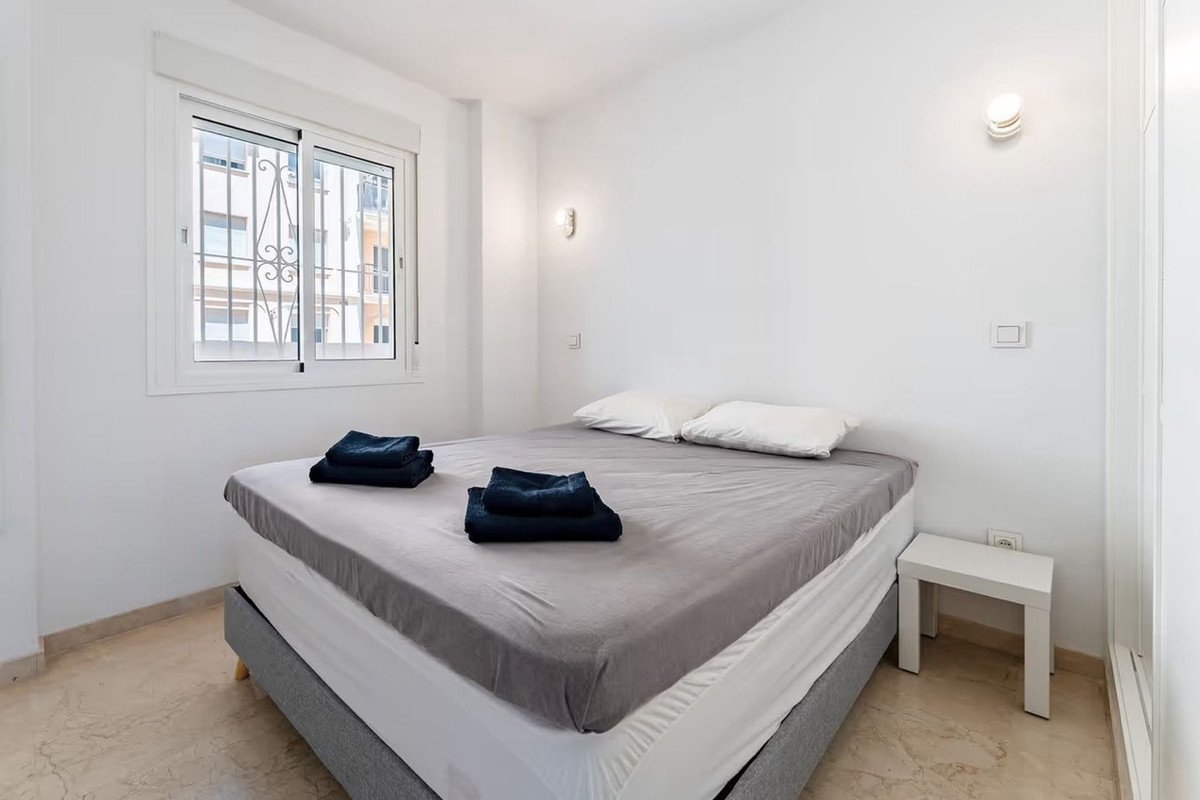 3 Bed Middle Floor Apartment in Fuengirola
