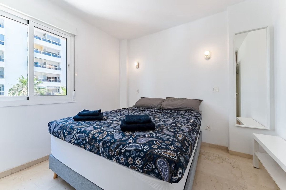 3 Bed Middle Floor Apartment in Fuengirola