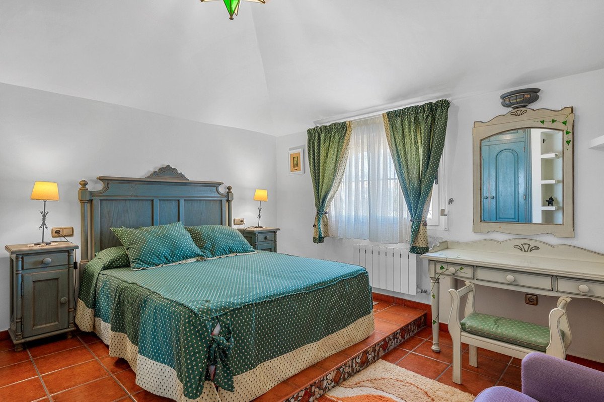 6 Bed Detached Villa in La Mata