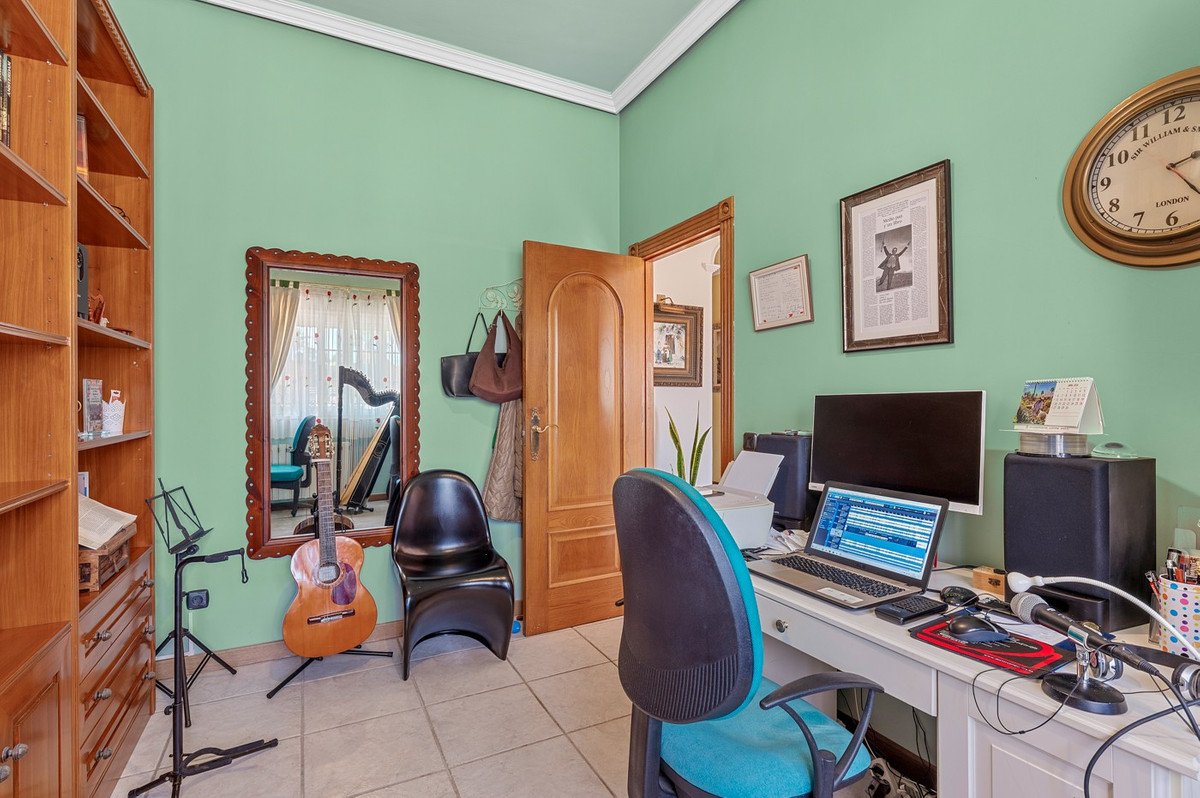 6 Bed Detached Villa in La Mata