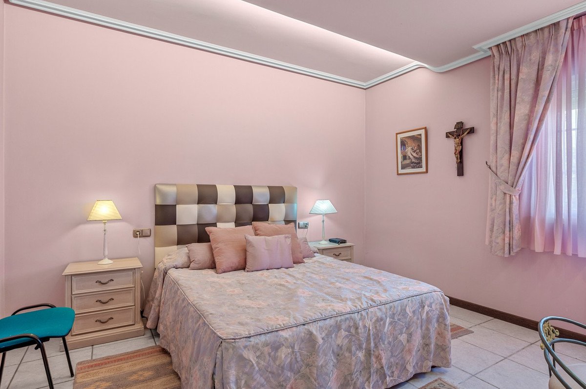 6 Bed Detached Villa in La Mata