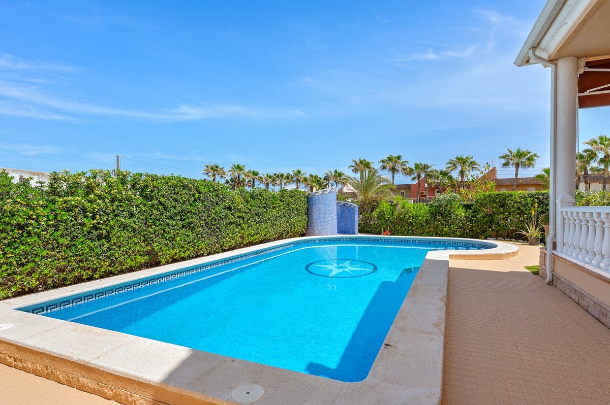6 Bed Detached Villa in La Mata