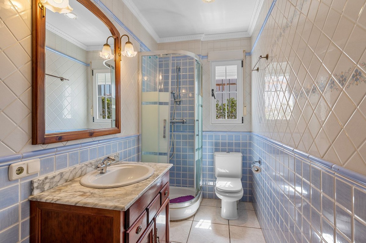 6 Bed Detached Villa in La Mata