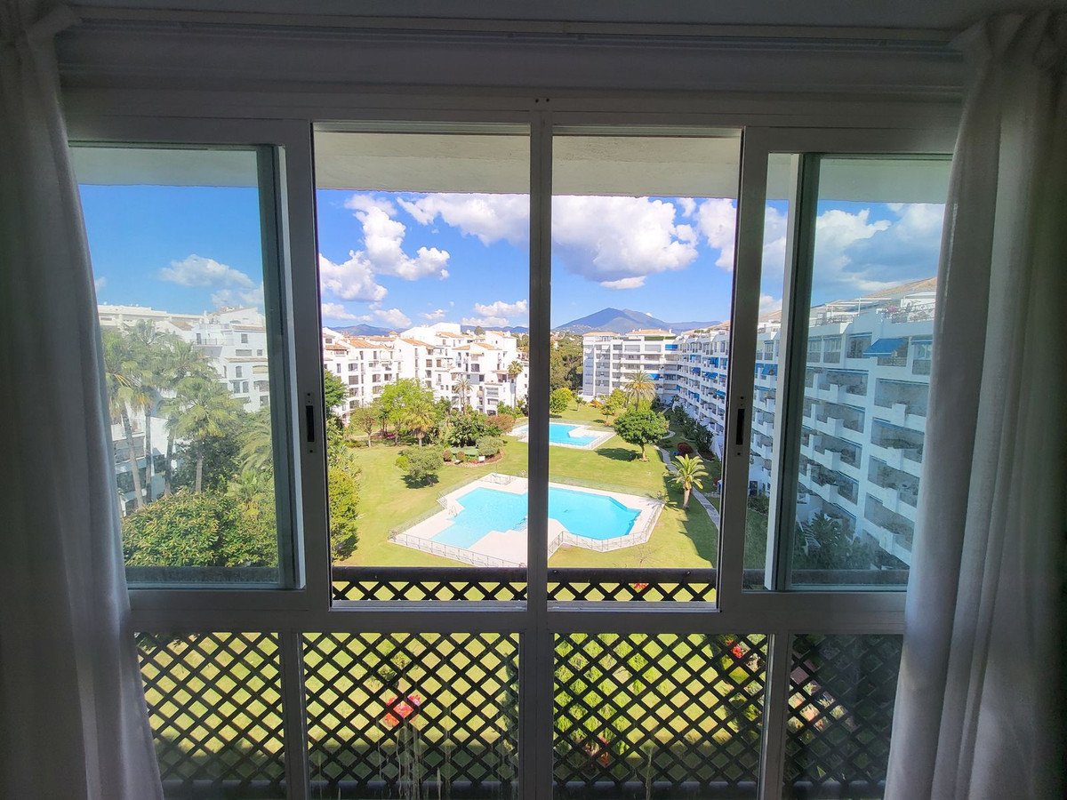 4 Bed Penthouse Duplex in Puerto Banús