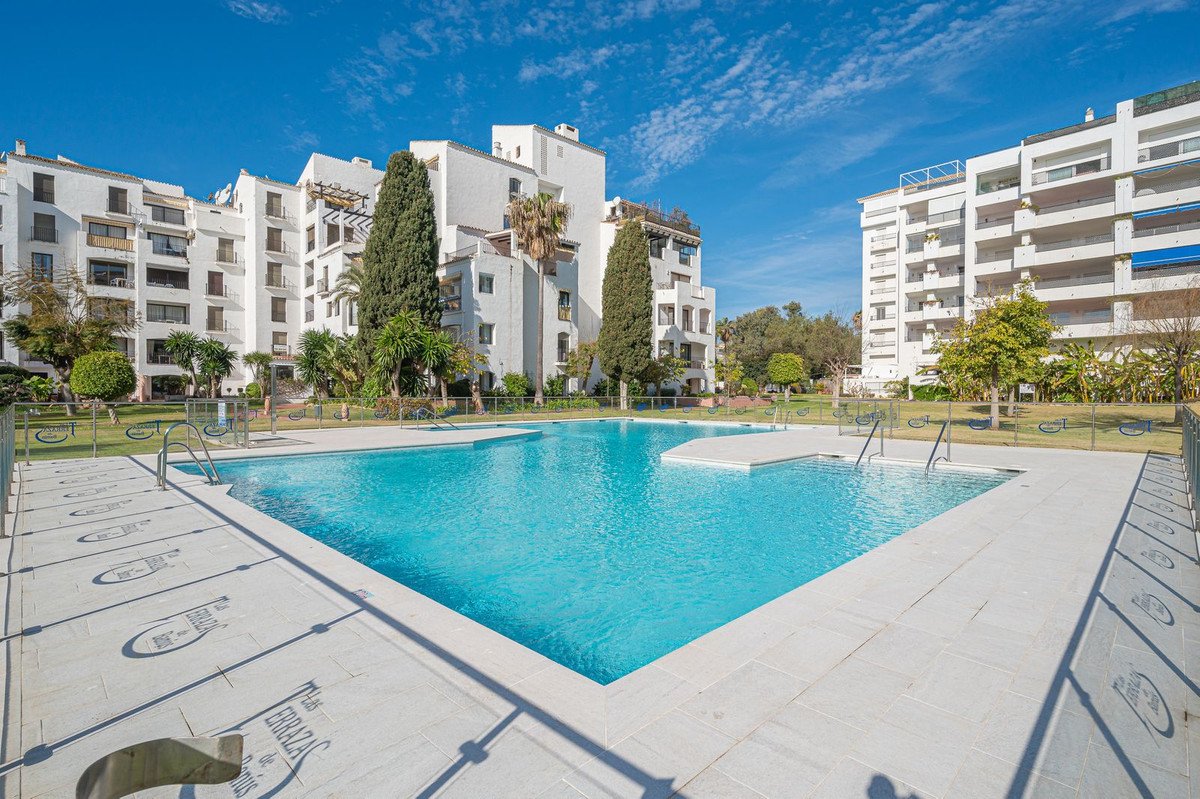 4 Bed Penthouse Duplex in Puerto Banús