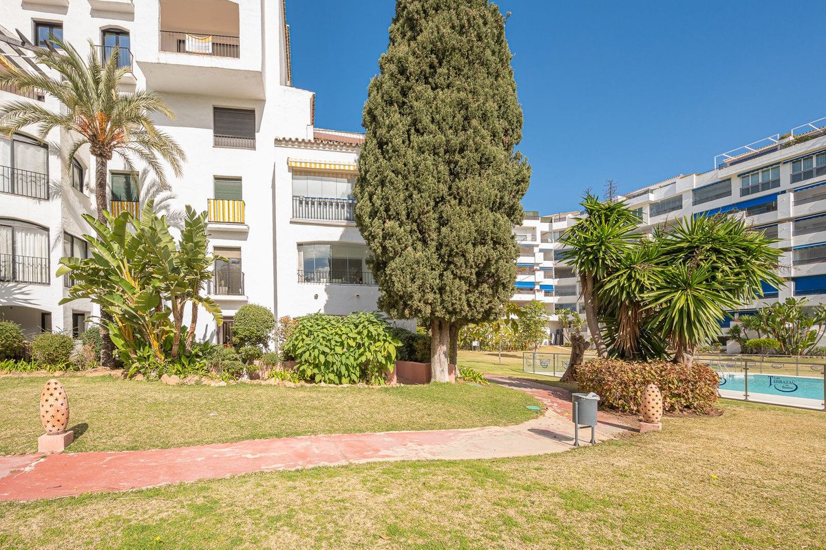 4 Bed Penthouse Duplex in Puerto Banús