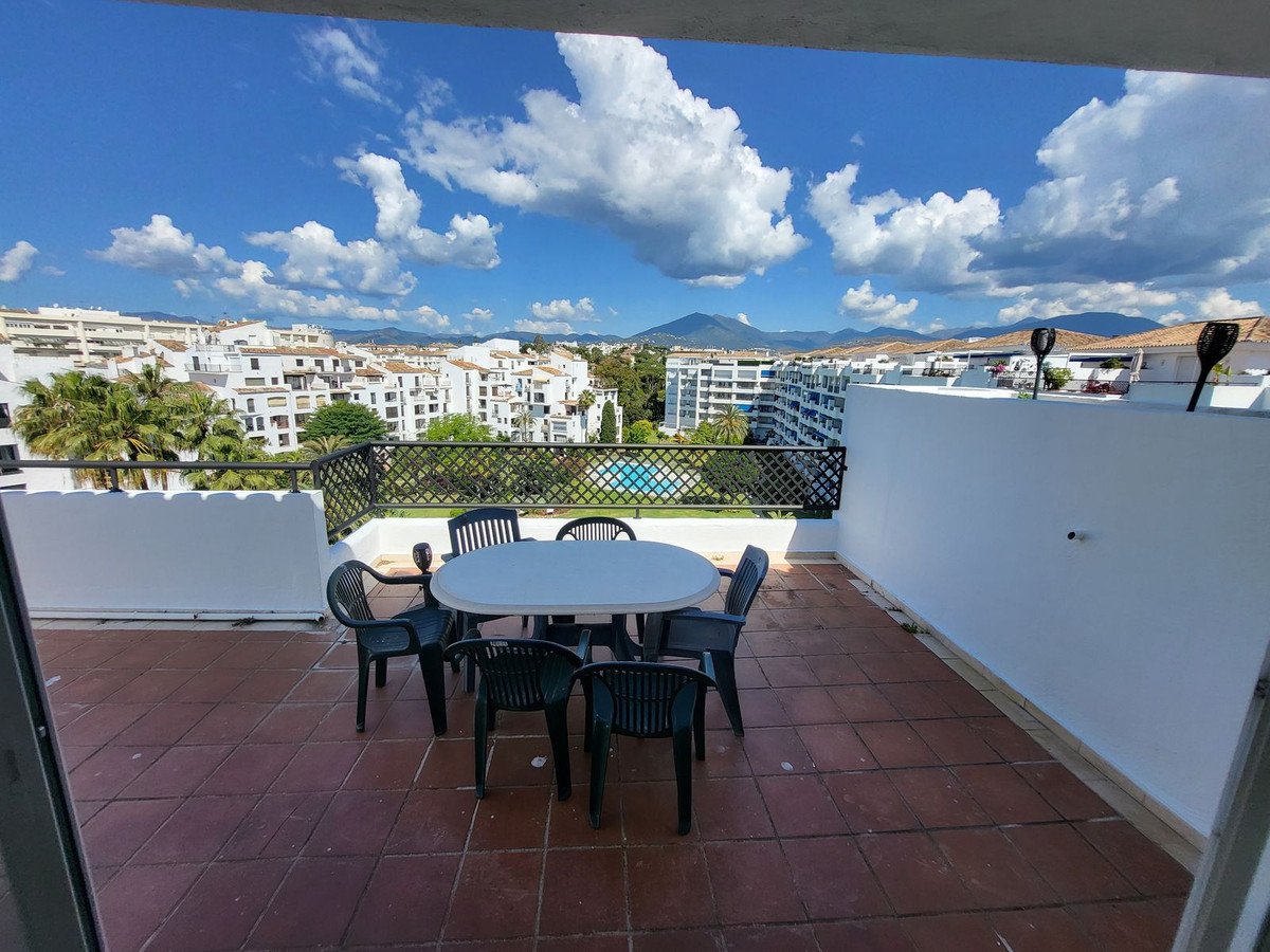 4 Bed Penthouse Duplex in Puerto Banús
