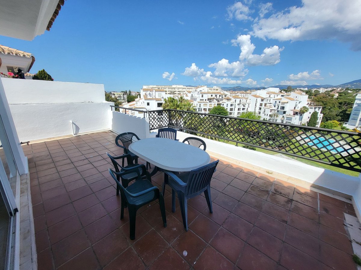 4 Bed Penthouse Duplex in Puerto Banús