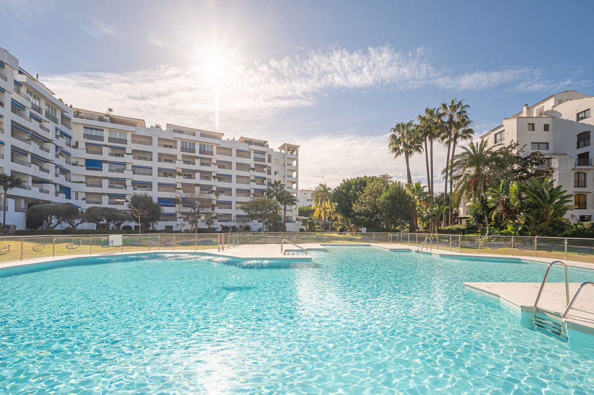 4 Bed Penthouse Duplex in Puerto Banús
