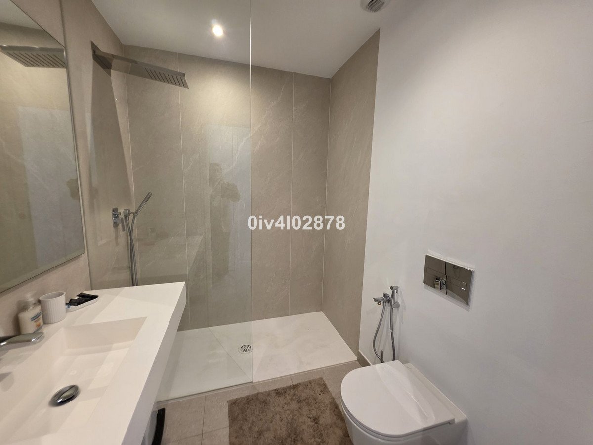 3 Bed Middle Floor Apartment in La Quinta