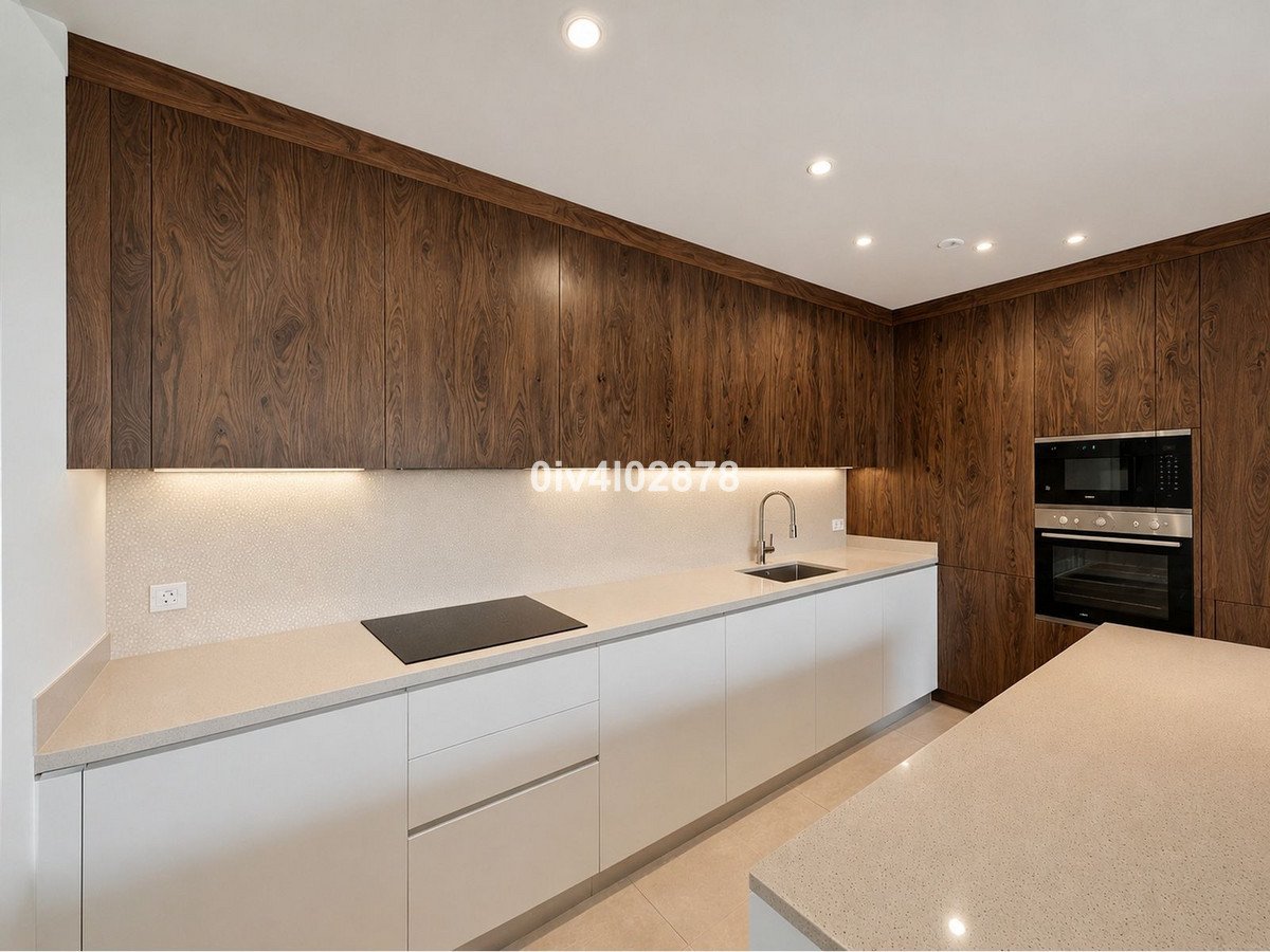 3 Bed Middle Floor Apartment in La Quinta