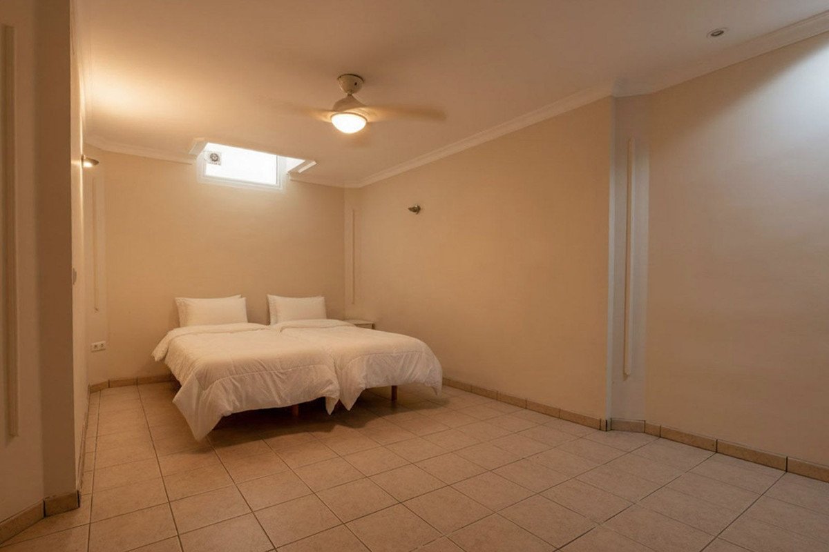 5 Bed Detached Villa in El Faro