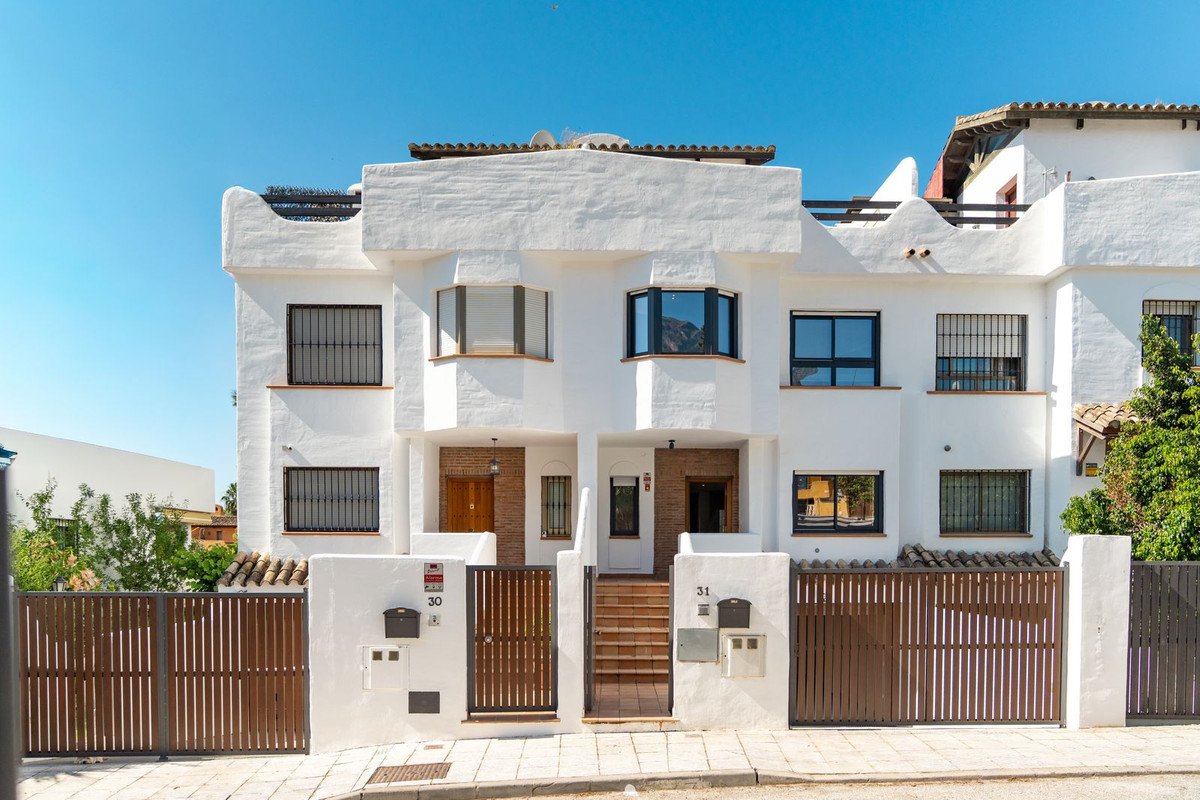3 Bed Townhouse in Nagüeles