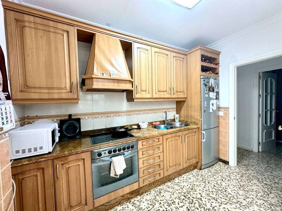 2 Bed Ground Floor Apartment in Estepona