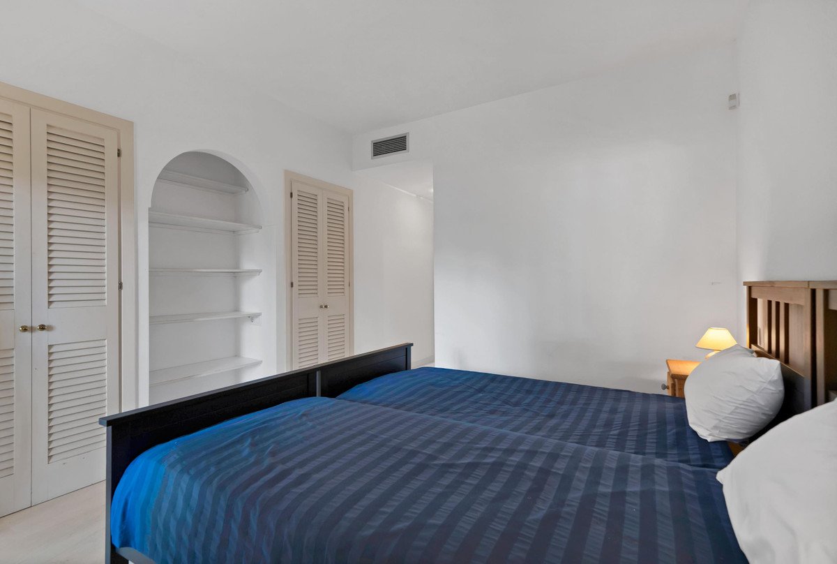 2 Bed Ground Floor Apartment in Estepona