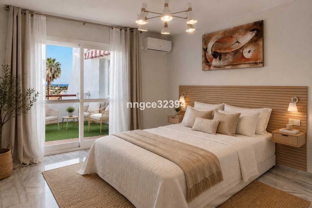 3 Bed Penthouse Duplex in New Golden Mile