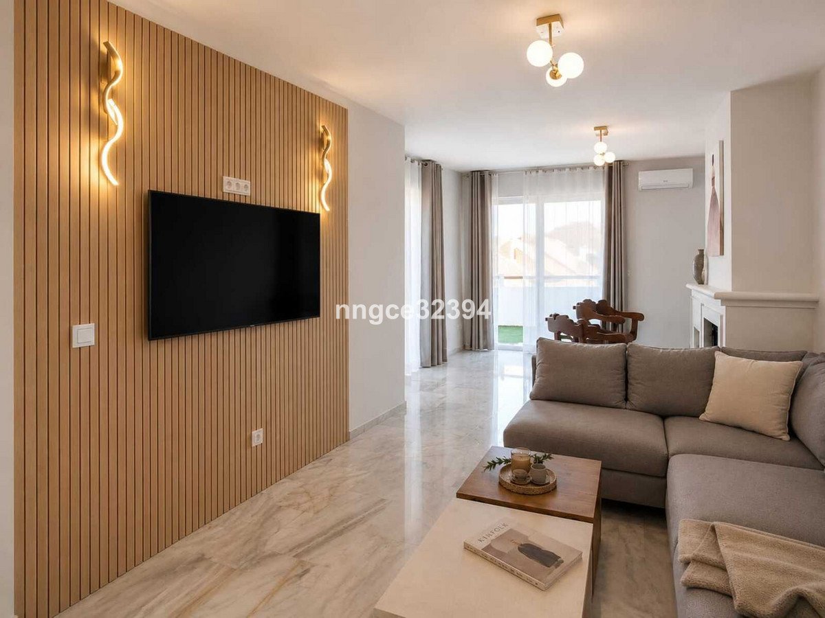 3 Bed Penthouse Duplex in New Golden Mile
