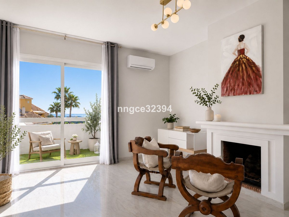 3 Bed Penthouse Duplex in New Golden Mile