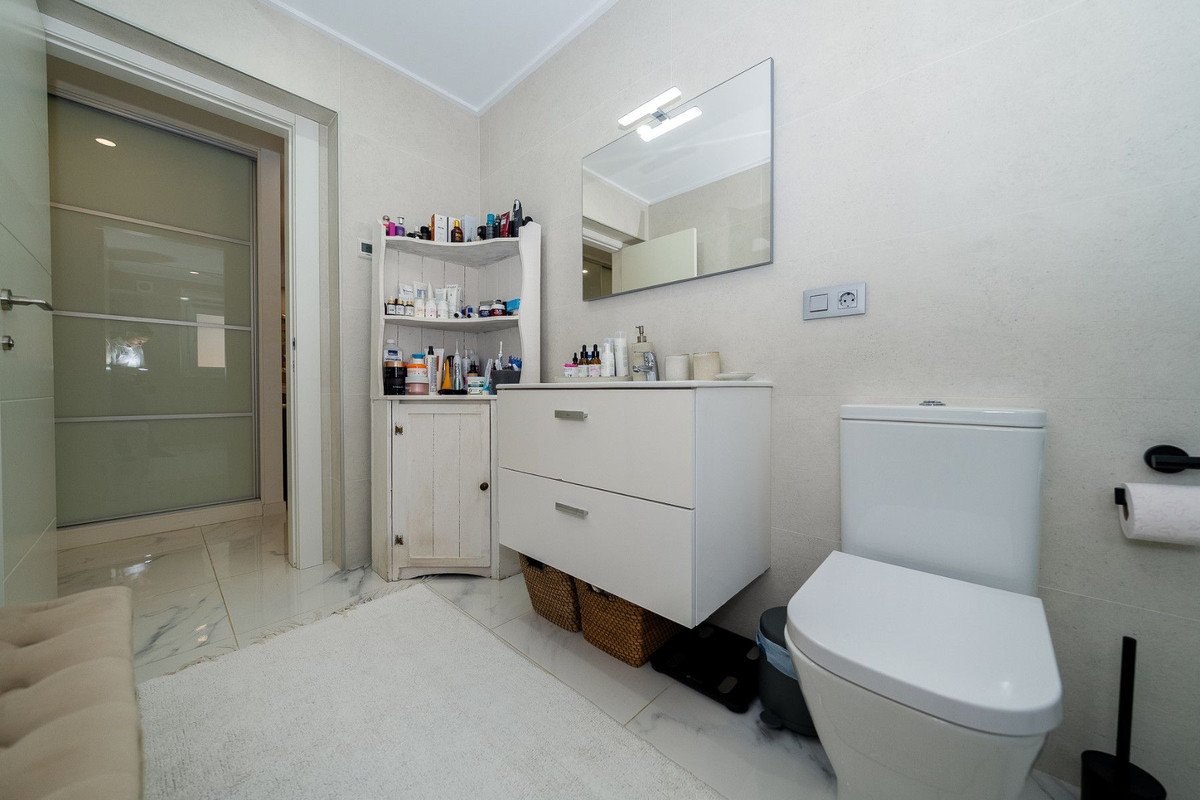 5 Bed Detached Villa in Pilar de la Horadada
