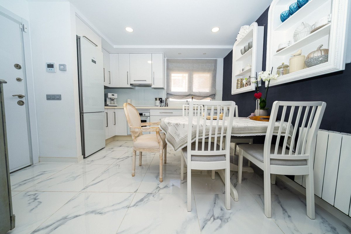 5 Bed Detached Villa in Pilar de la Horadada