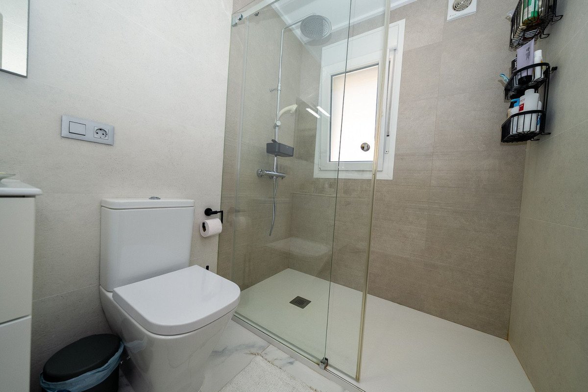 5 Bed Detached Villa in Pilar de la Horadada