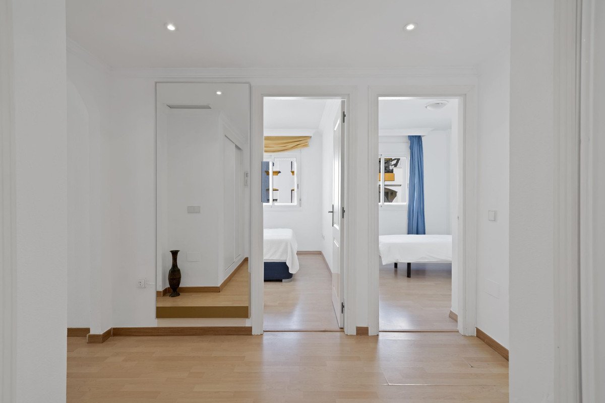 3 Bed Middle Floor Apartment in Marbella
