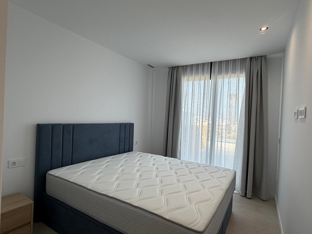 2 Bed Middle Floor Apartment in Finestrat