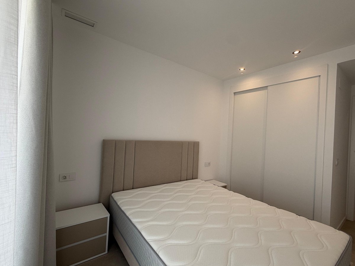 2 Bed Middle Floor Apartment in Finestrat