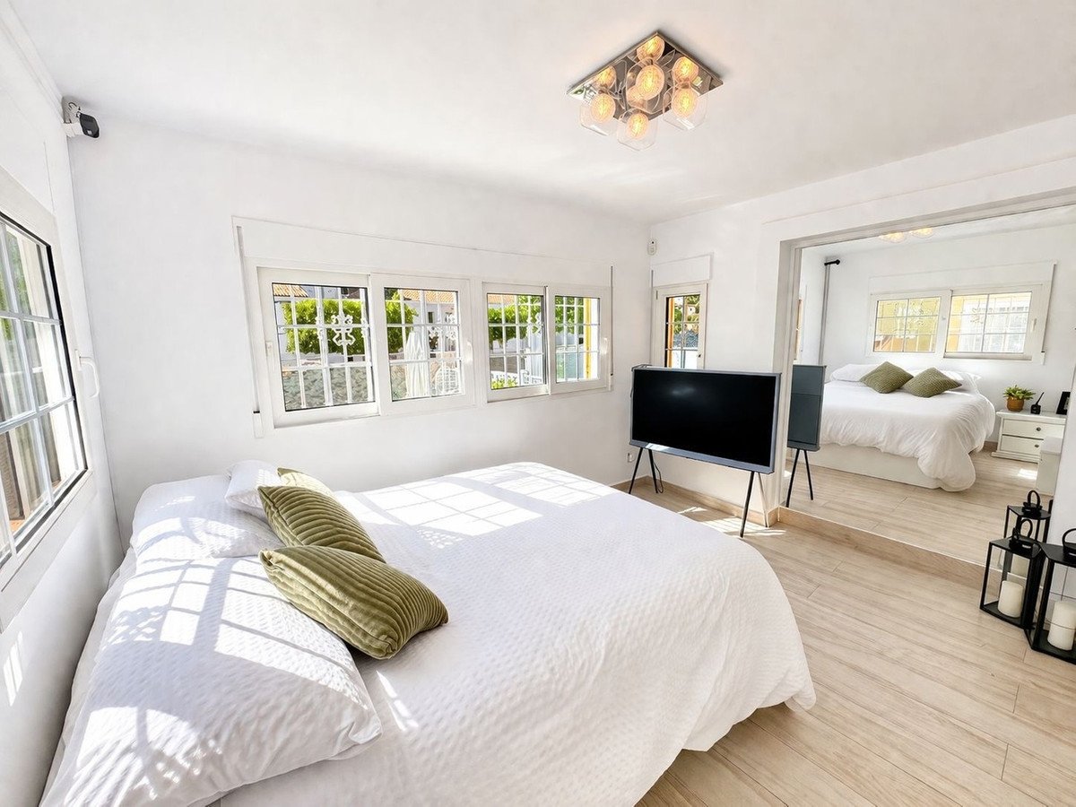 3 Bed Detached Villa in Los Dolses