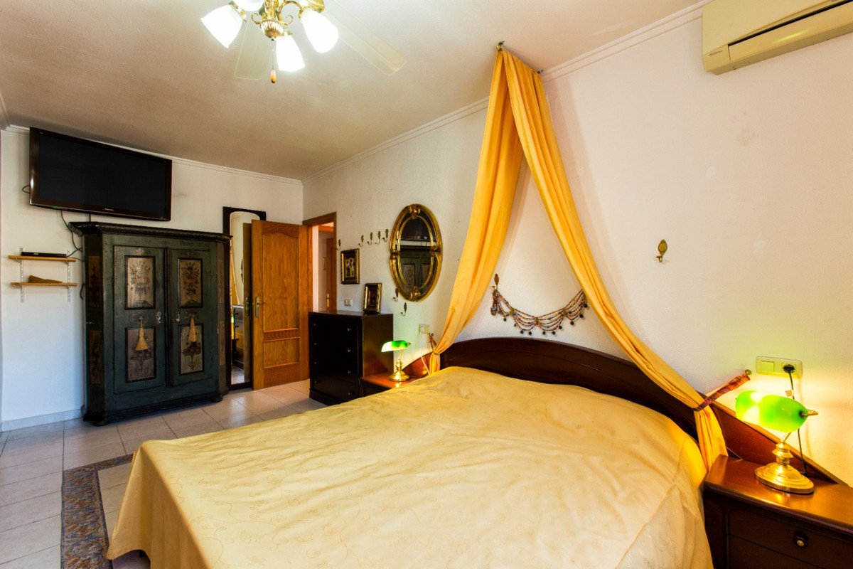 4 Bed Detached Villa in Fanadix