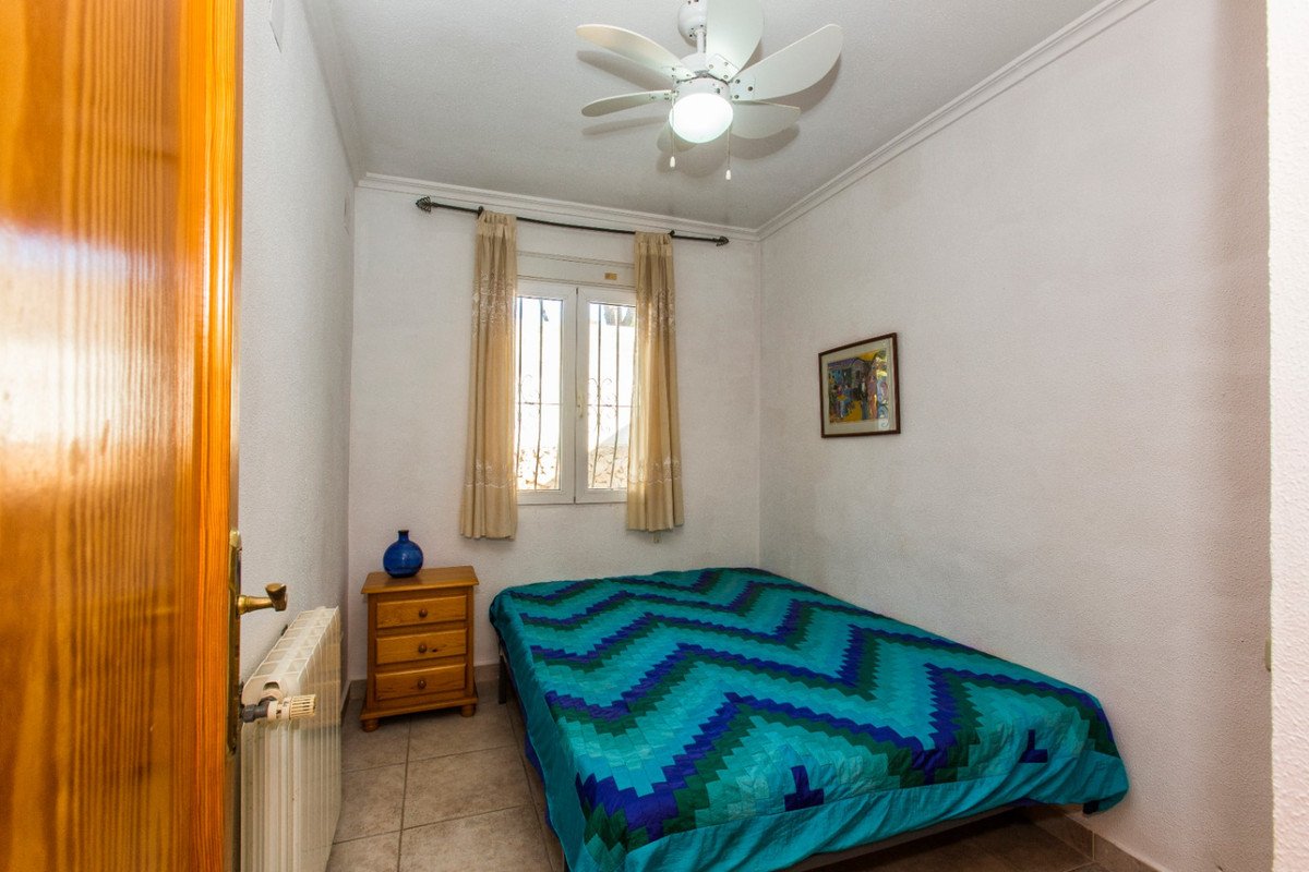 4 Bed Detached Villa in Fanadix