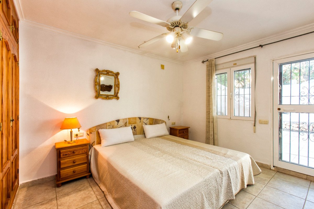 4 Bed Detached Villa in Fanadix