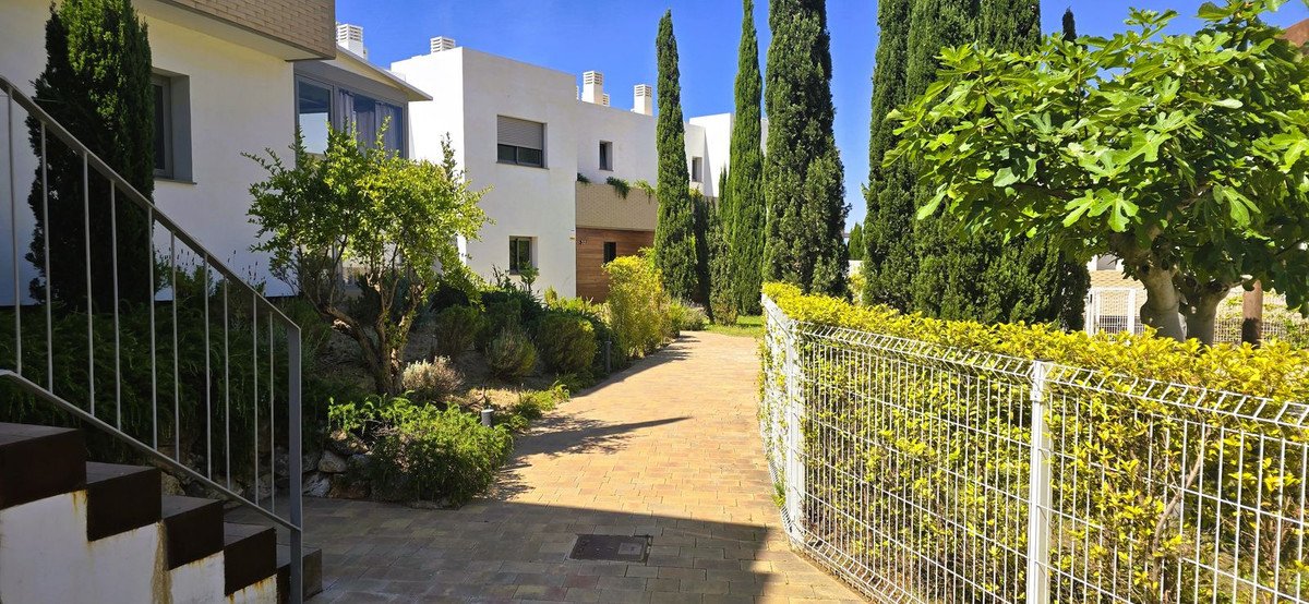 3 Bed Semi-Detached House in Mijas Costa
